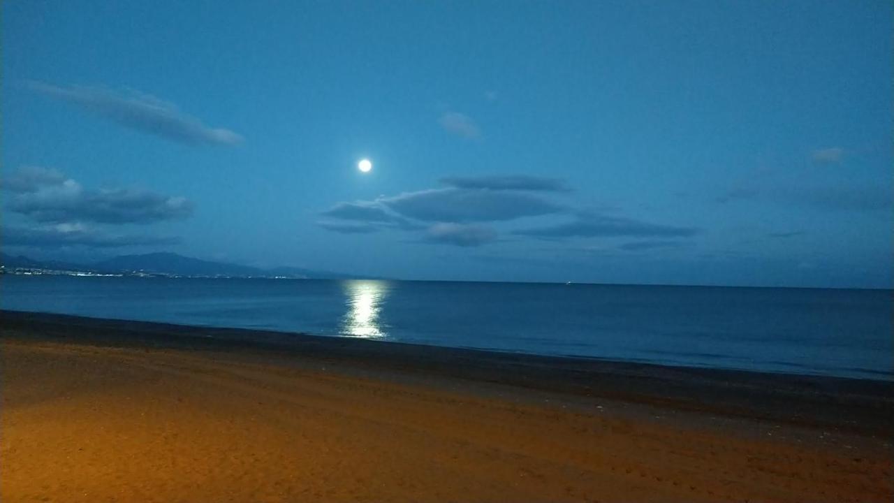 Duquesa 5210 Beach Side Paradise Castillo de Sabinillas Eksteriør bilde
