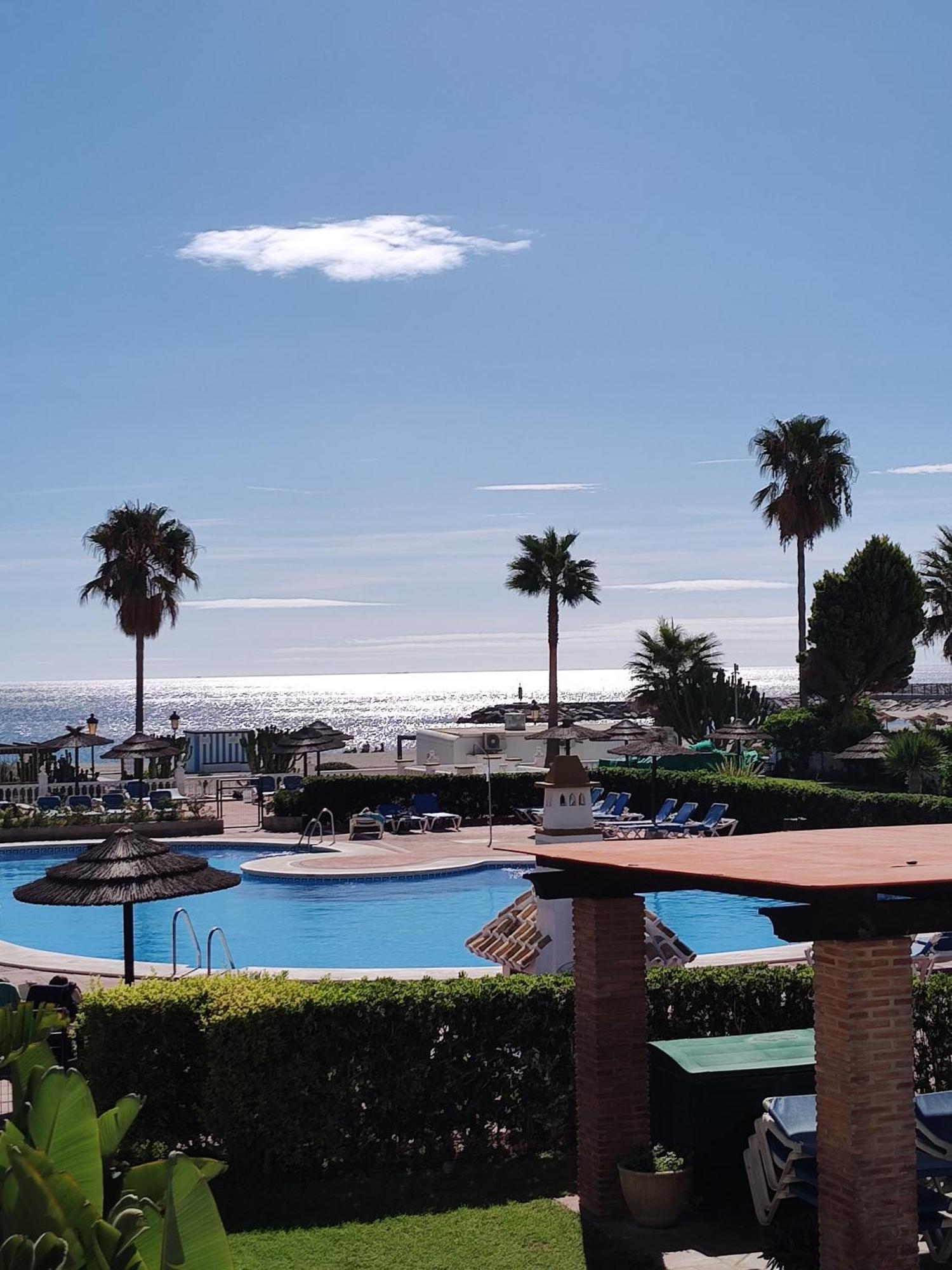 Duquesa 5210 Beach Side Paradise Castillo de Sabinillas Eksteriør bilde